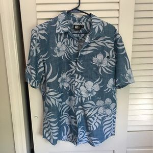 COPY - Rip curl men’s Hawaiian shirt size Medium.